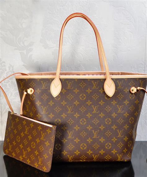 louis vuitton neverfull bag with pink lining